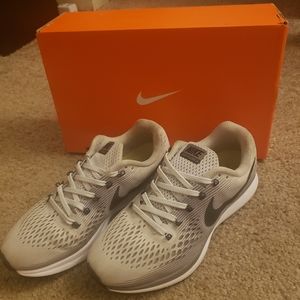 Nike Air Womens Running Shoes